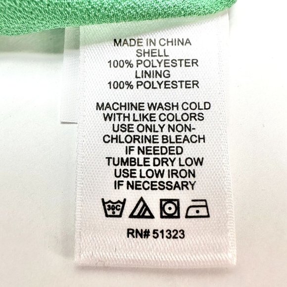 1. State Top Women's 2X Green Preble Cold Shoulder Long Sleeve V-neck NWT - Picture 9 of 10